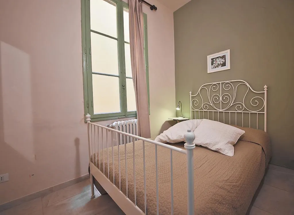 Apartments Florence- Palazzo Pitti 0*, Florence Italy